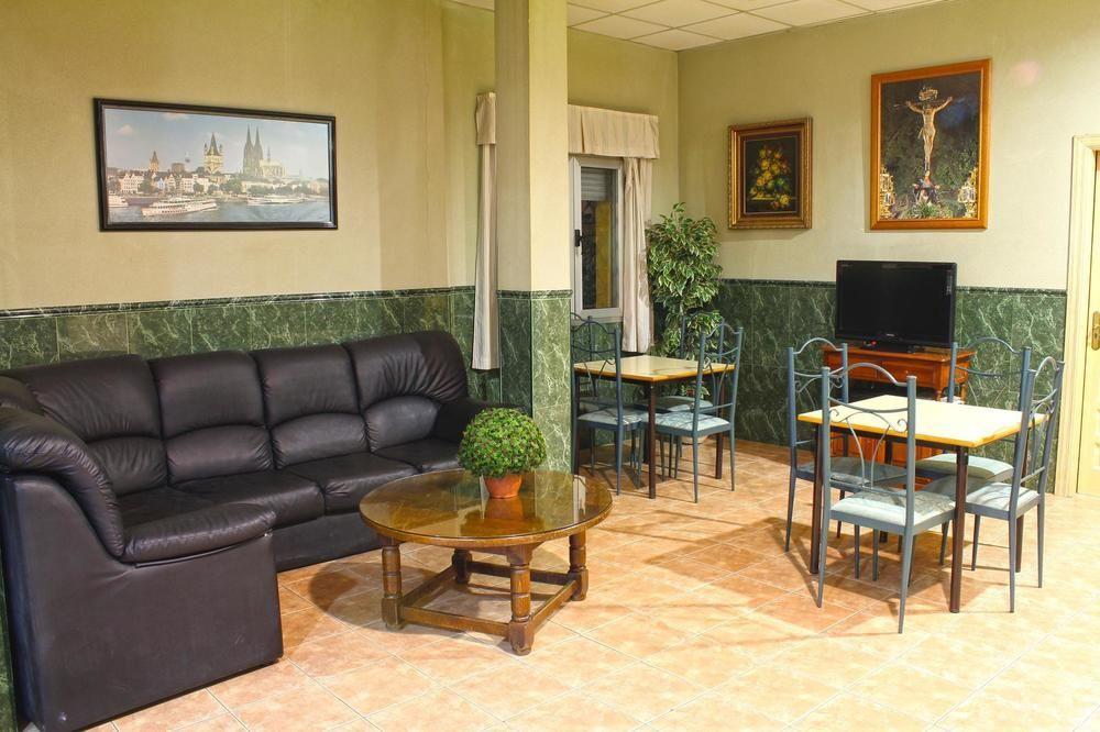 Hostal La Casa De Enfrente Màlaga Exteriér fotografie