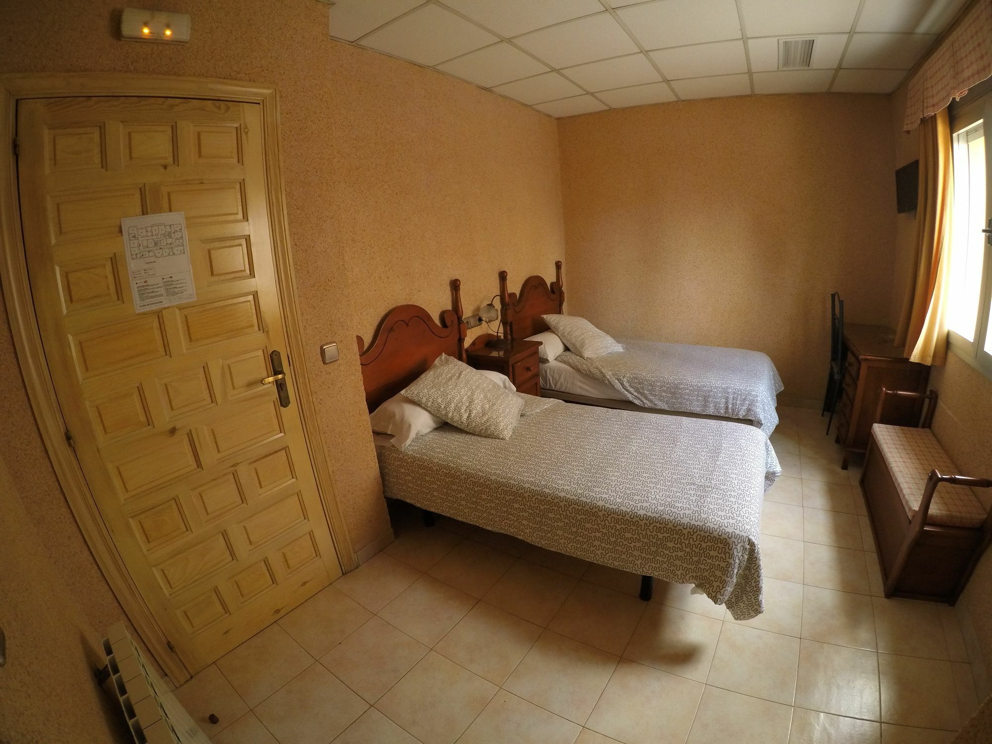 Hostal La Casa De Enfrente Màlaga Exteriér fotografie