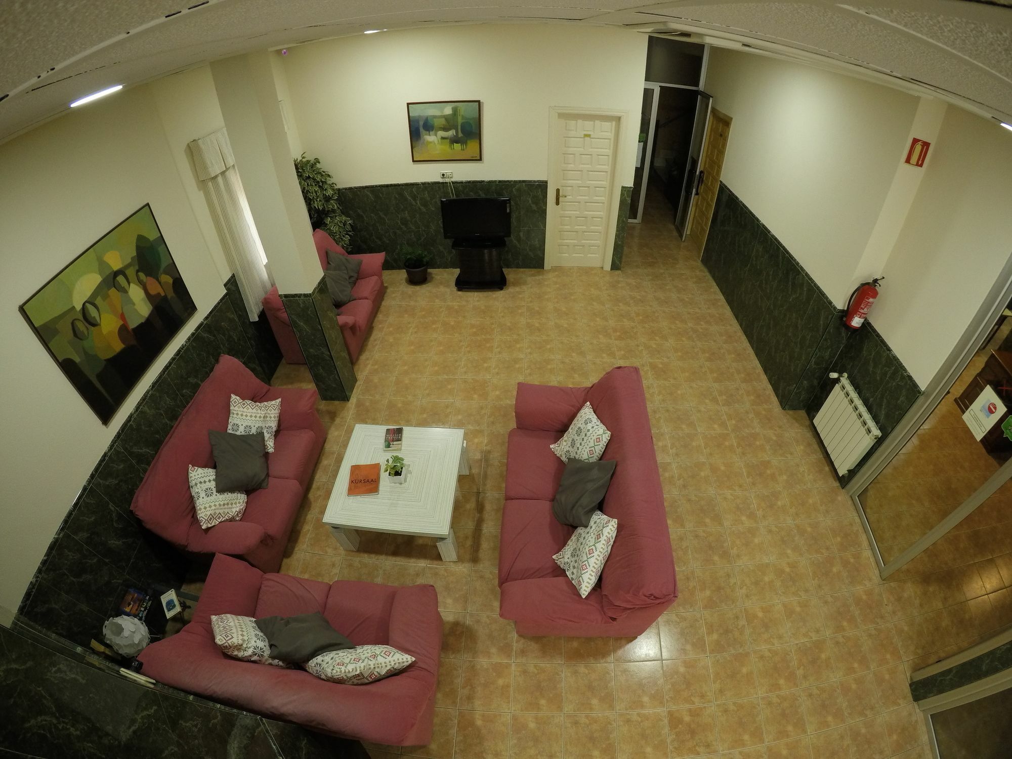 Hostal La Casa De Enfrente Màlaga Exteriér fotografie