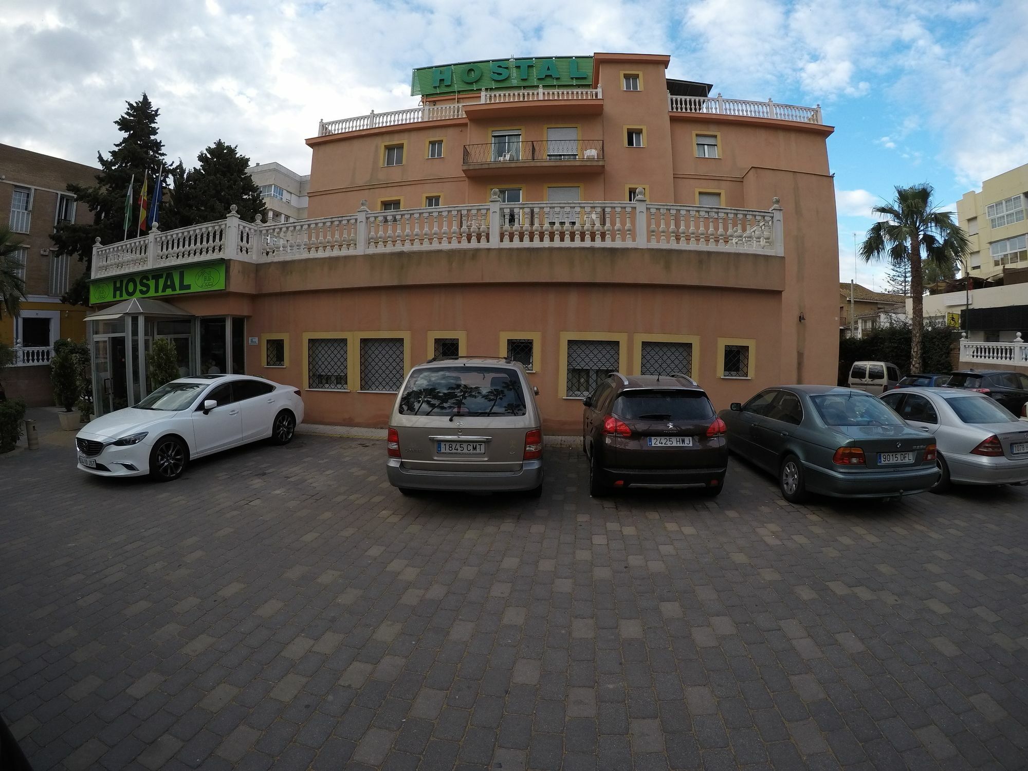 Hostal La Casa De Enfrente Màlaga Exteriér fotografie
